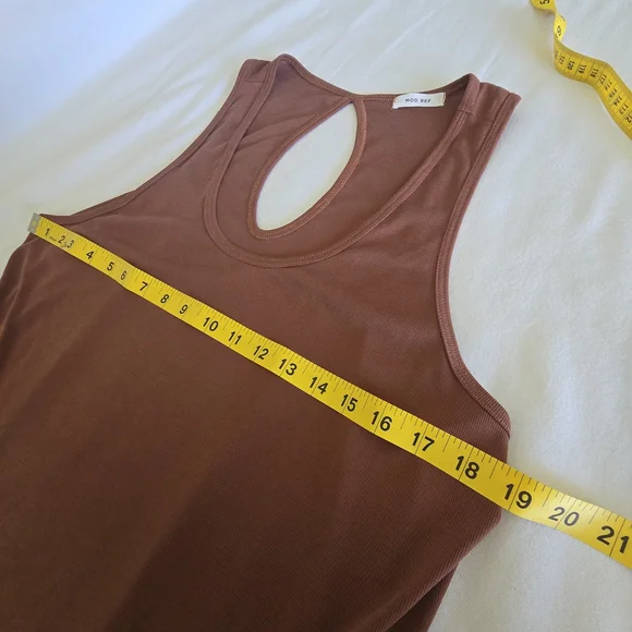 Mod Ref Rust Brown Micro Ribbed High Low Midi Dress Keyhole Back Minimalist Sz L - Picture 10 of 11